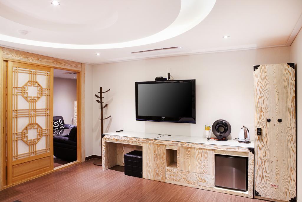 Bell Hotel Hwaseong Екстериор снимка