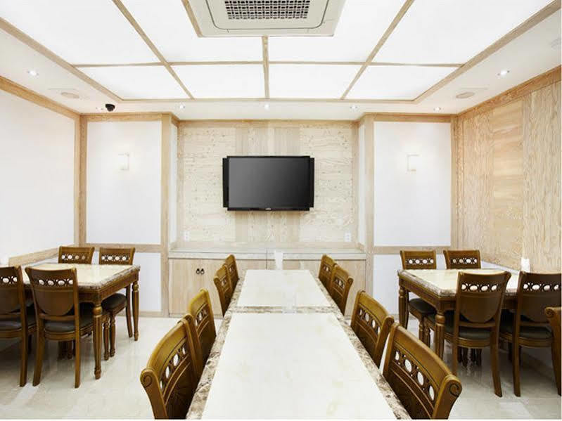 Bell Hotel Hwaseong Екстериор снимка